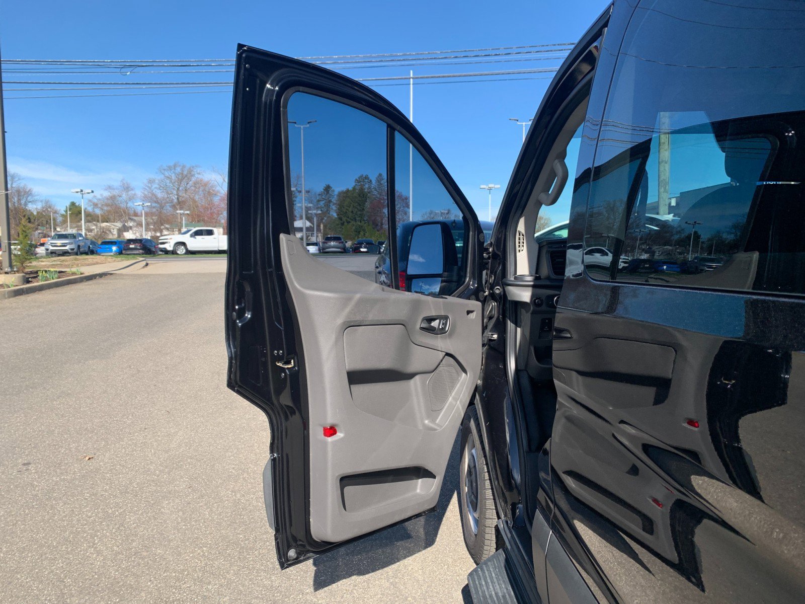 Used 2023 Ford Transit 350 XL RWD image 11