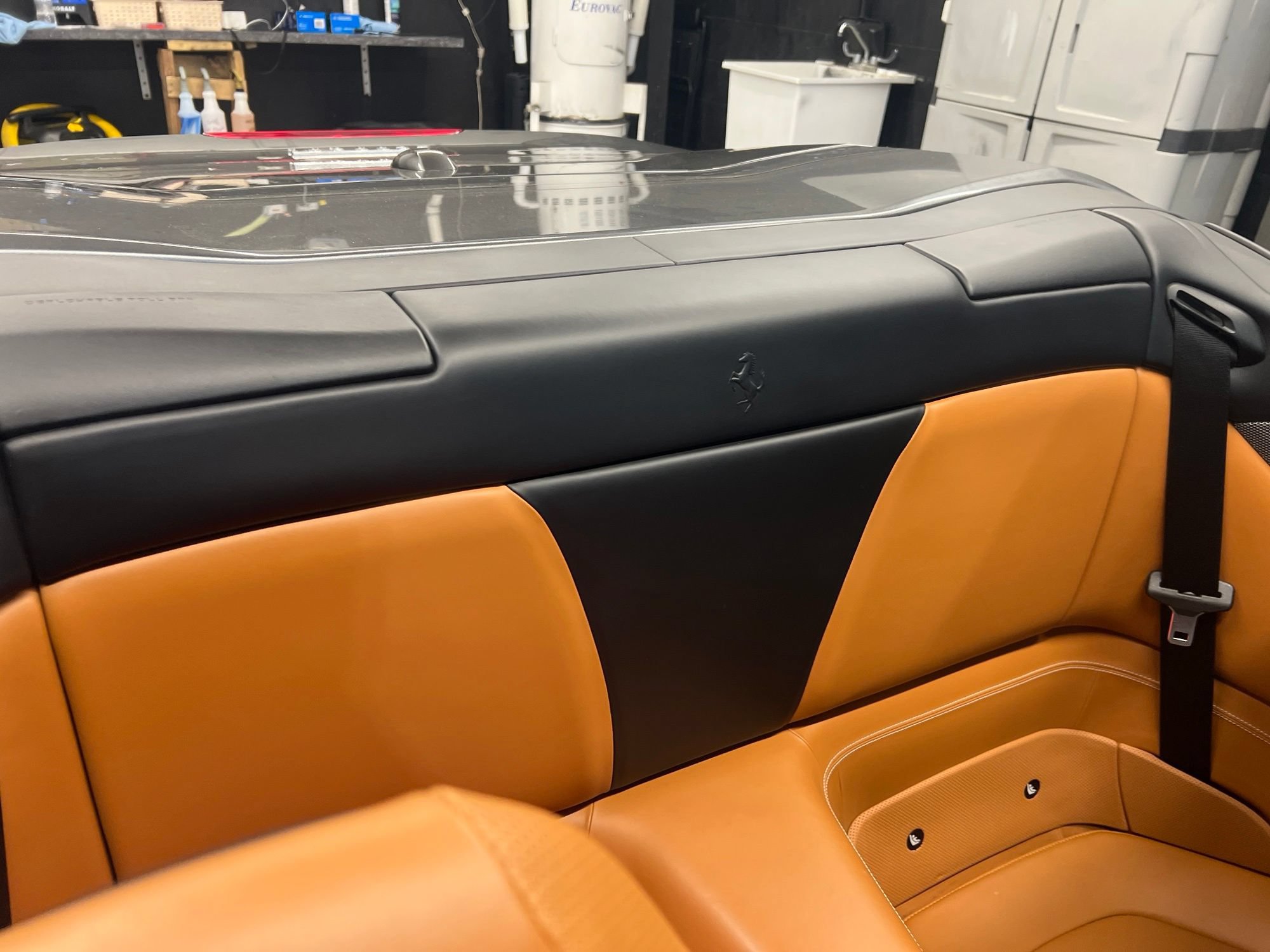 Used 2019 Ferrari Portofino RWD image 15