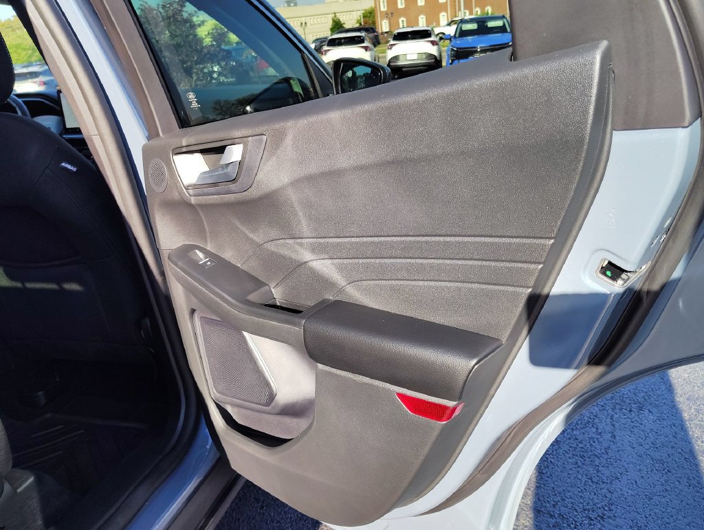 Used 2023 Ford Escape Active w/ Tech Pack #2 FWD image 23