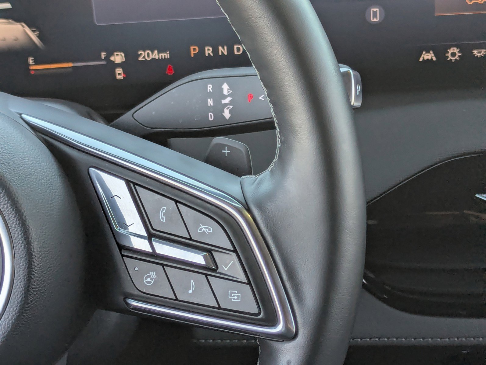 Certified 2025 Buick Enclave Preferred image 24