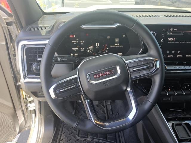 Used 2024 GMC Canyon Elevation w/ Trailering Package RWD image 5