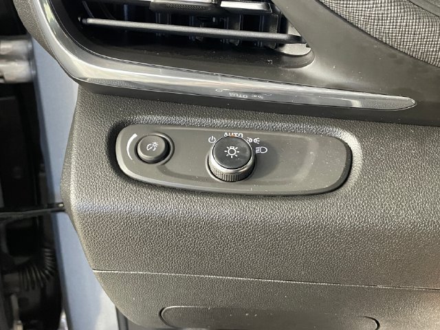 Used 2024 Buick Envista Preferred w/ Convenience I Package FWD image 15