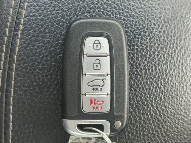 Used 2016 Hyundai Veloster Turbo image 26