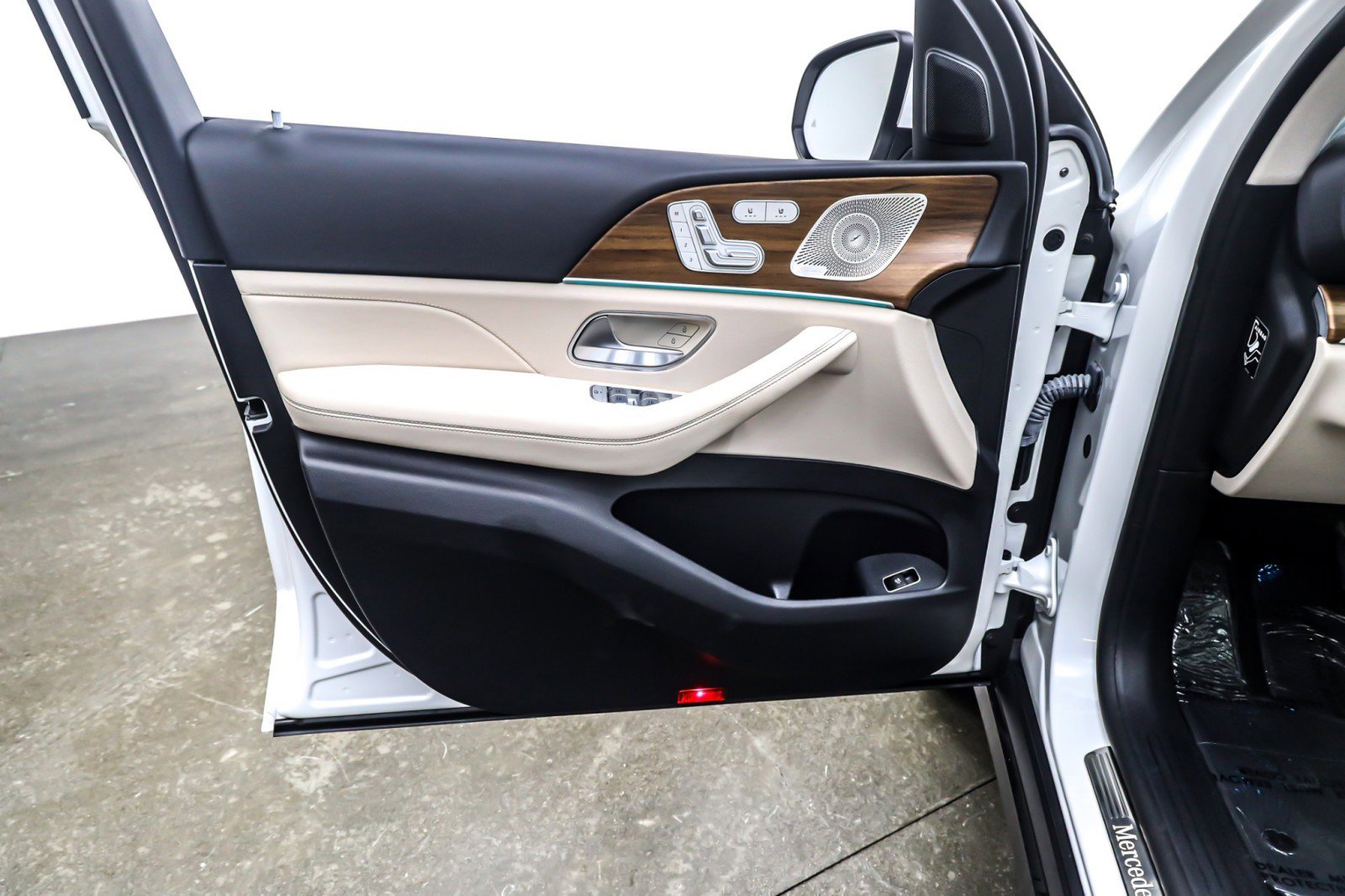 Used 2022 Mercedes-Benz GLE 350 image 22