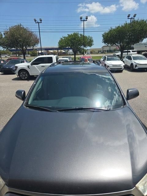 Used 2013 Toyota Highlander Plus FWD image 16