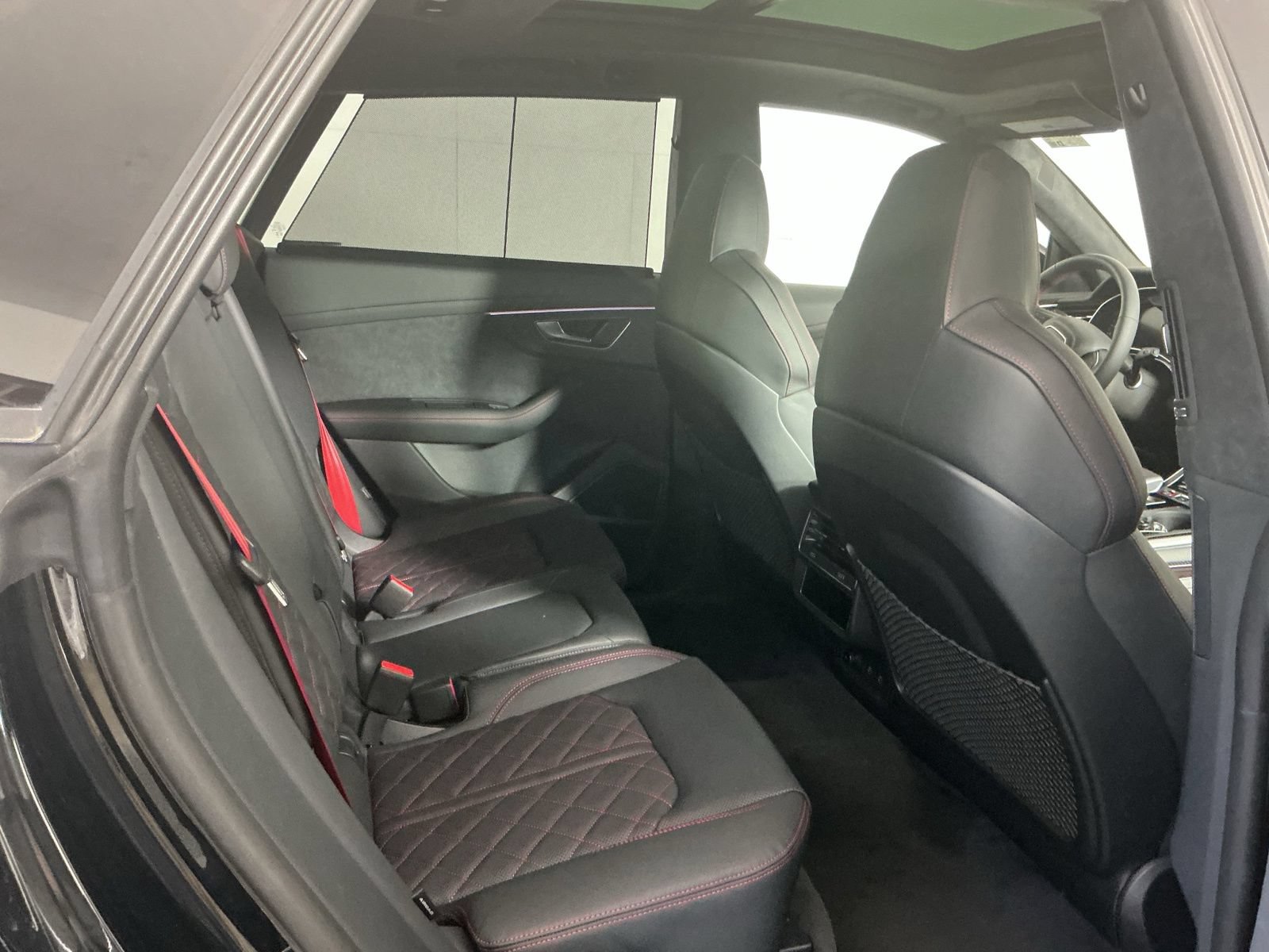 New 2026 Audi SQ8 Prestige AWD/4WD image 19