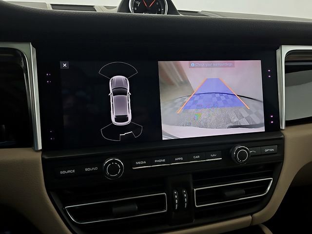 Used 2020 Porsche Macan AWD/4WD image 20