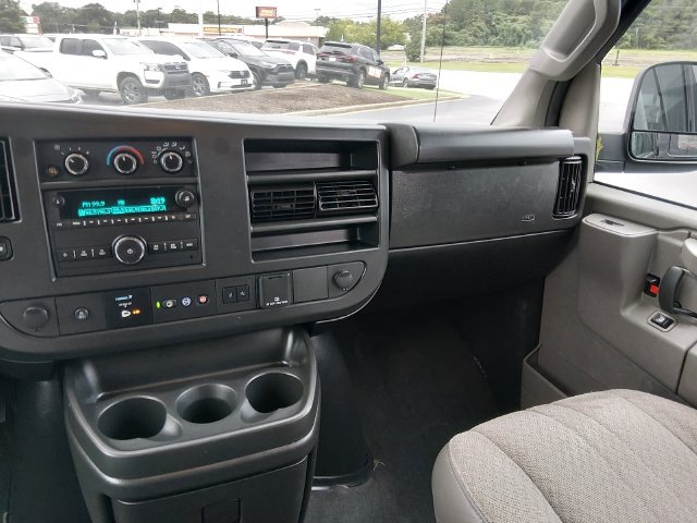 Used 2025 GMC Savana 3500 LT w/ LT Preferred Equipment Group RWD image 12