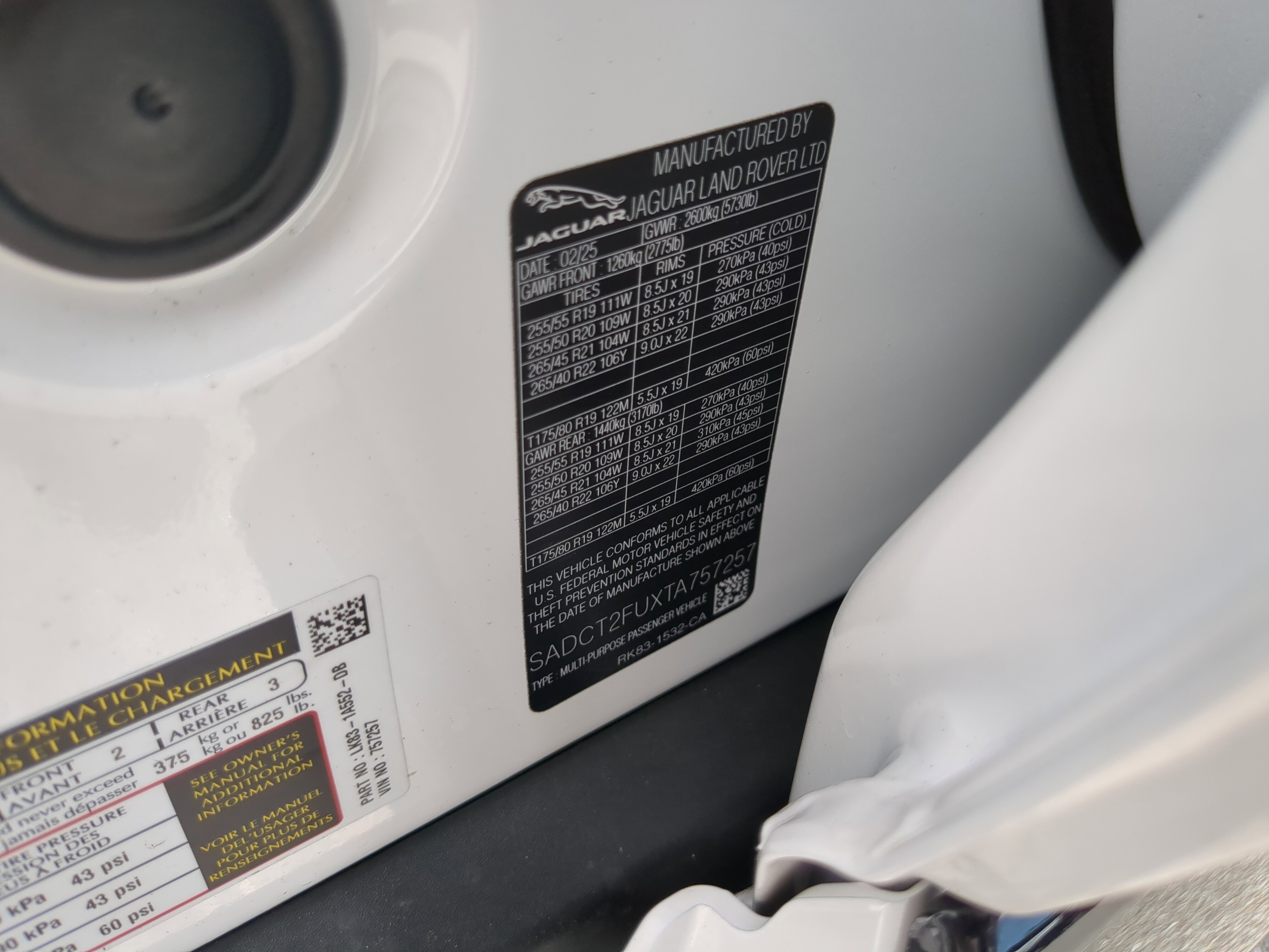 New 2026 Jaguar F-PACE R-Dynamic S image 33