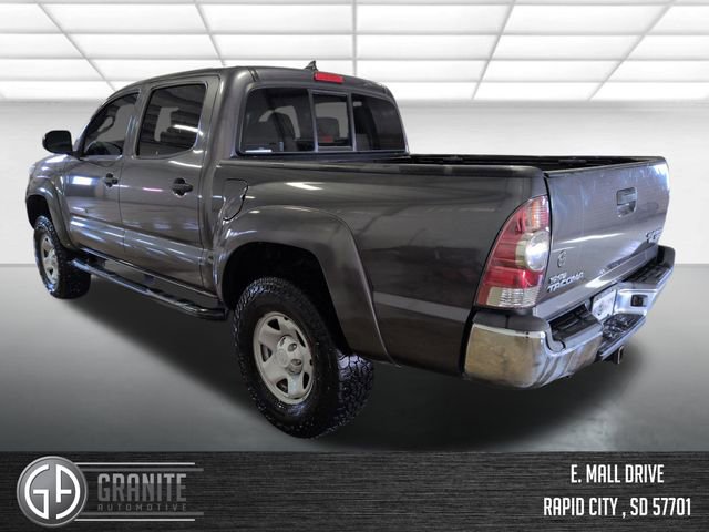 Used 2014 Toyota Tacoma PreRunner w/ SR5 Package RWD image 3