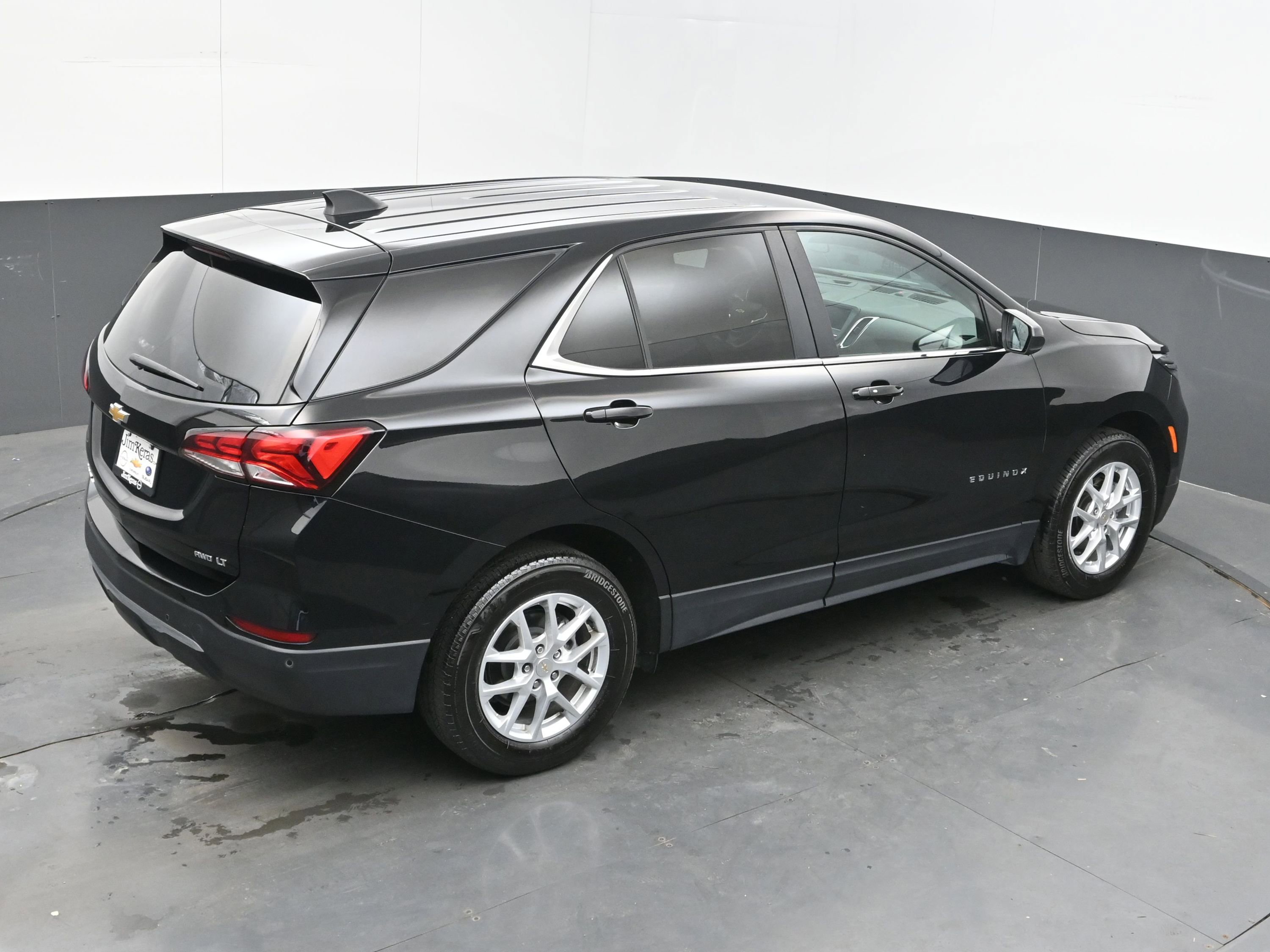 Used 2024 Chevrolet Equinox LT image 32