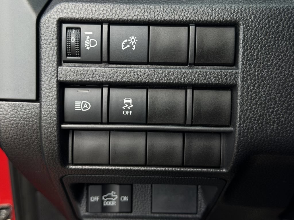 Used 2024 Toyota Tacoma SR AWD/4WD image 23