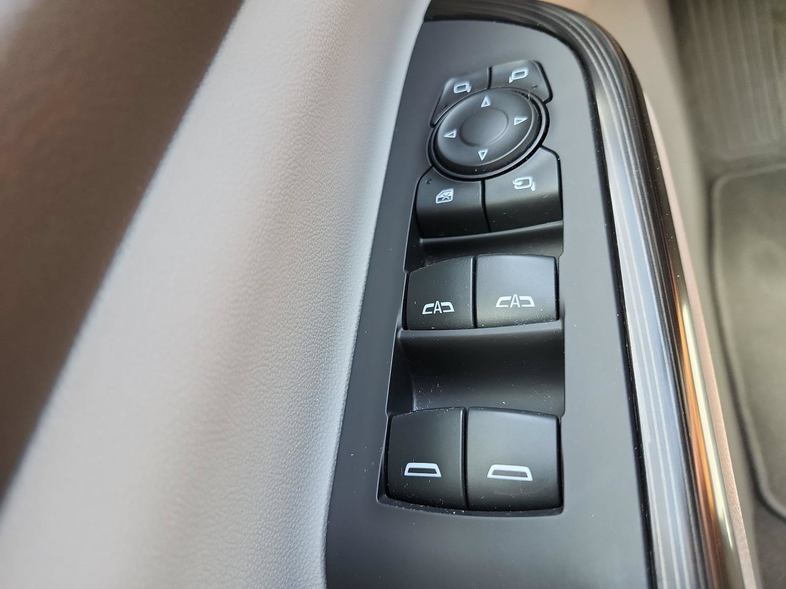 Used 2021 GMC Acadia SLT w/ Preferred Package FWD image 22