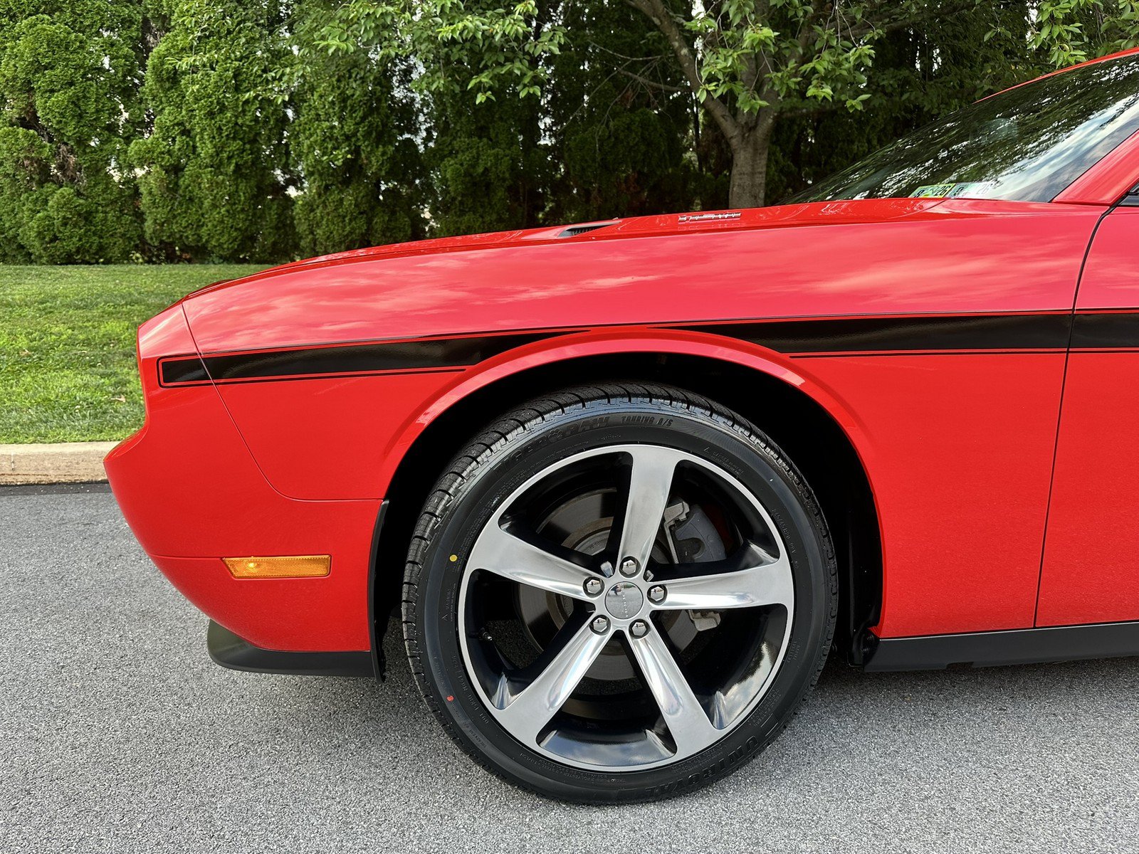 Used 2014 Dodge Challenger R/T w/ Electronics Convenience Group RWD image 67
