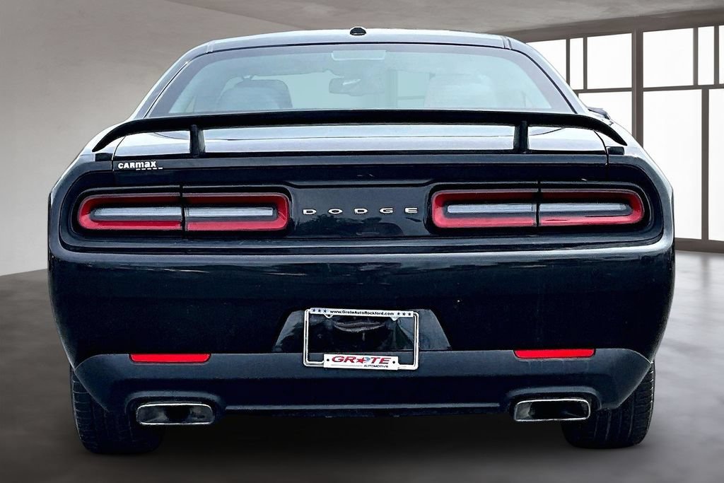 Used 2015 Dodge Challenger R/T w/ Quick Order Package 22B R/T RWD image 5
