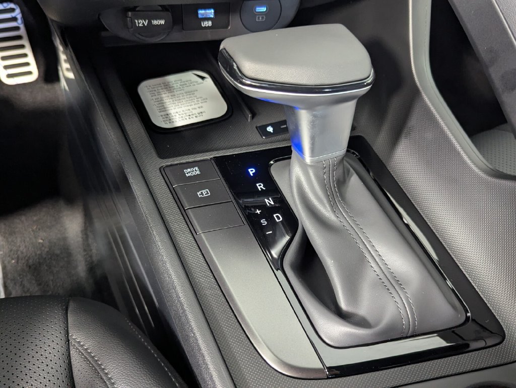 New 2026 Hyundai Elantra SEL Sport FWD image 21