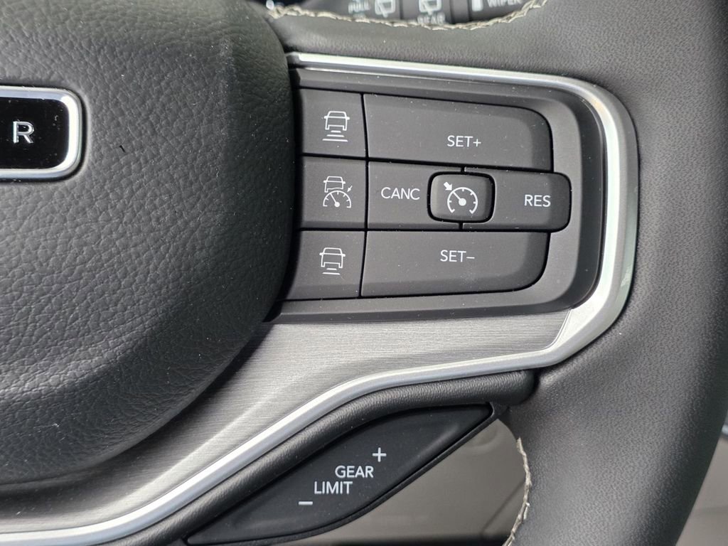 New 2025 Jeep Wagoneer Series II AWD/4WD image 41