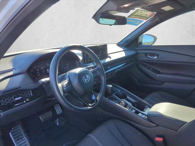Certified 2025 Honda Accord Sport image 11