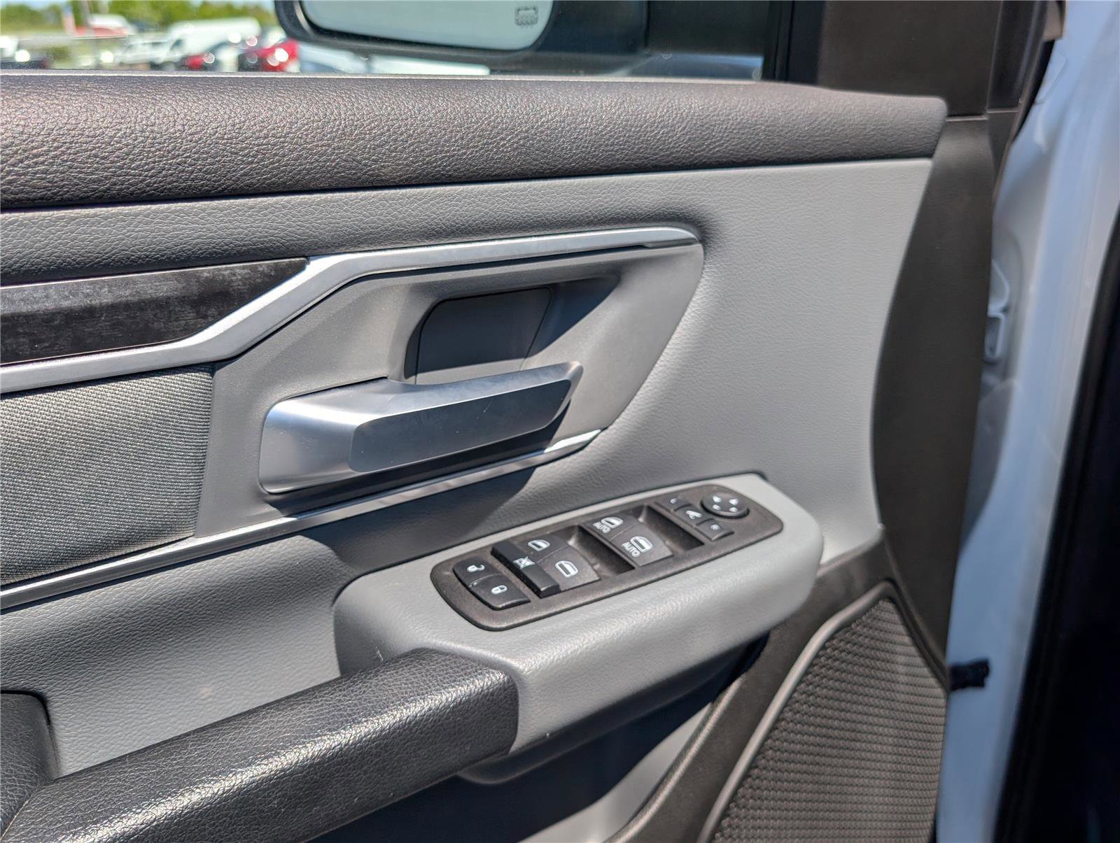 Used 2023 RAM 1500 Big Horn AWD/4WD image 19