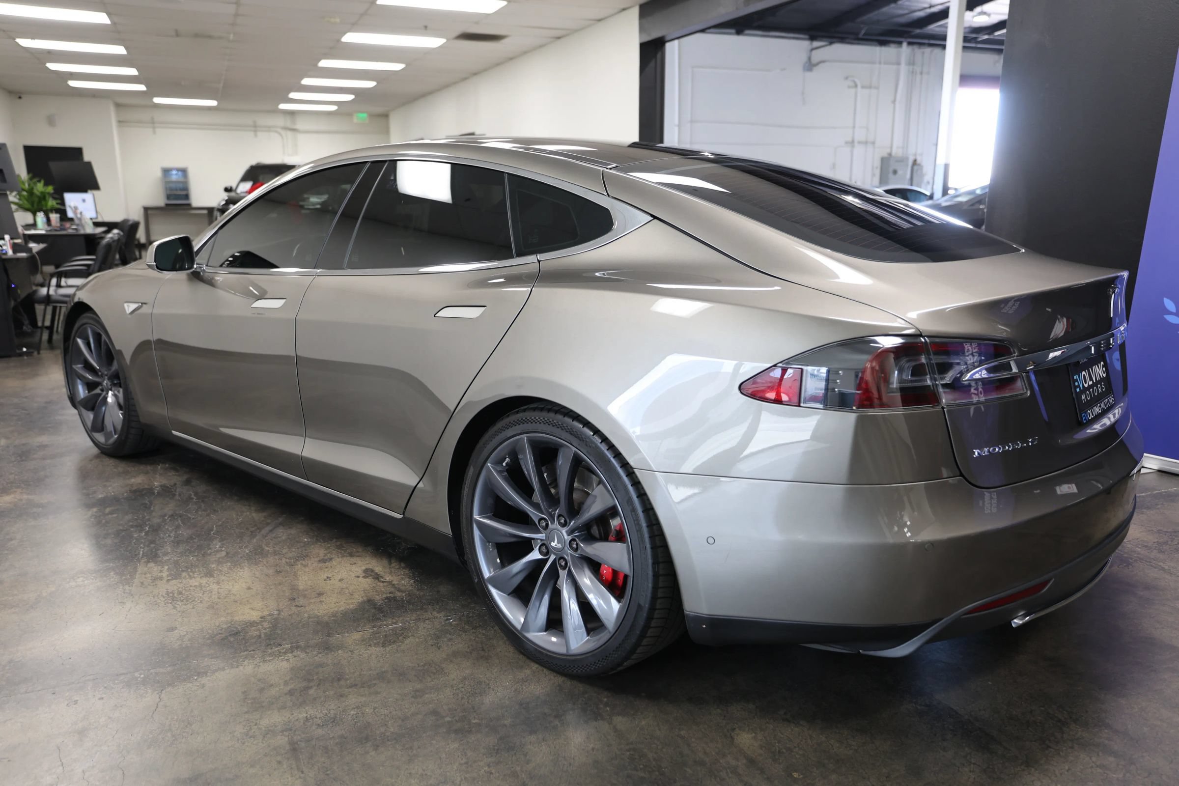 Used 2015 Tesla Model S P85D AWD/4WD image 10