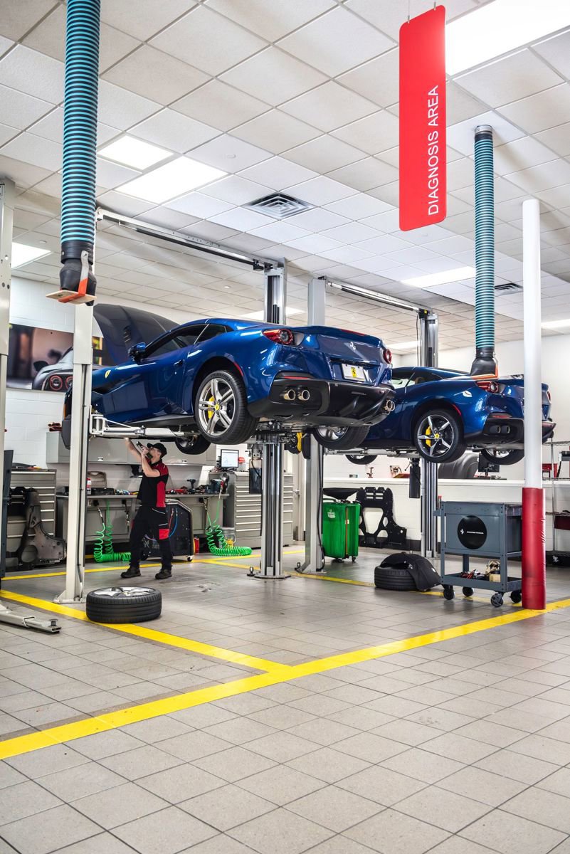 Used 2021 Porsche Cayenne GTS image 11