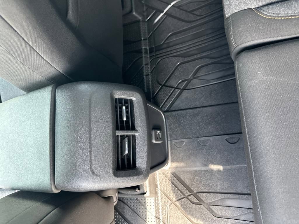 Used 2022 Chevrolet Equinox LT image 33