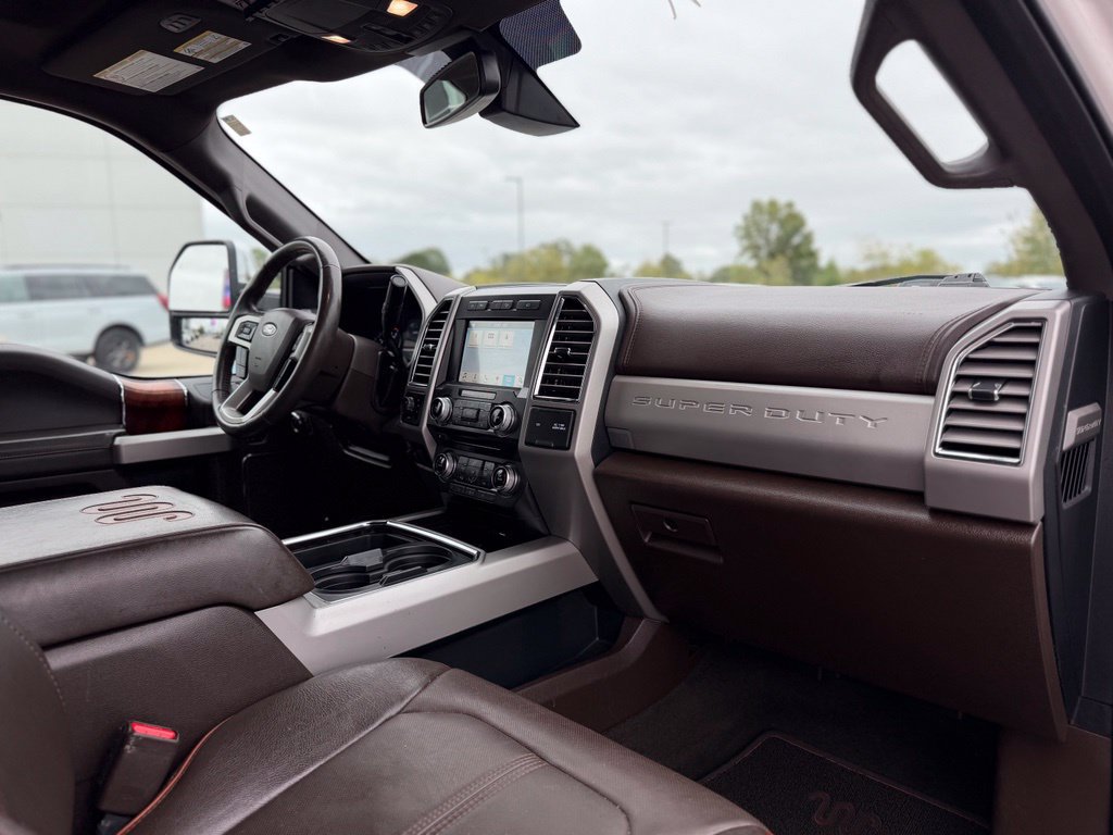 Used 2017 Ford F250 King Ranch w/ King Ranch Ultimate Package AWD/4WD image 9