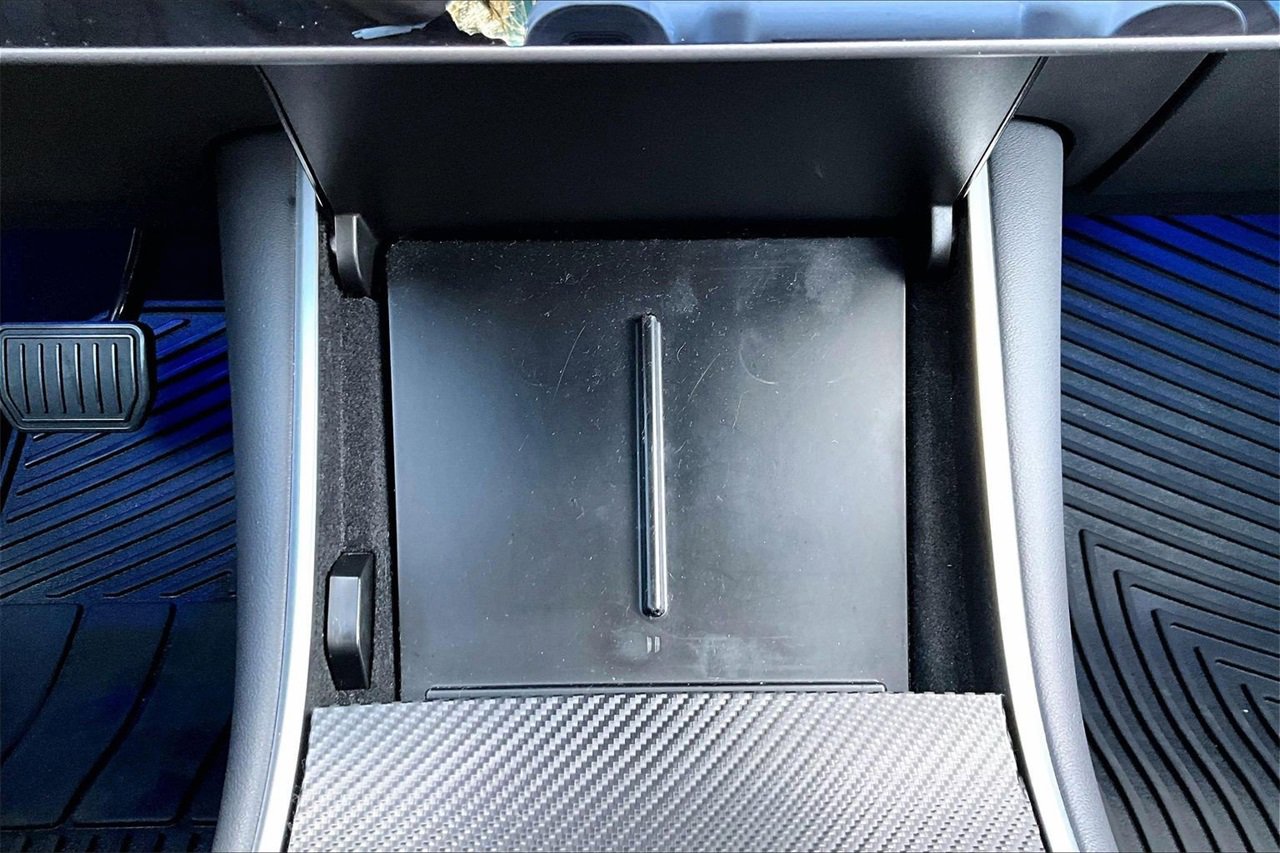 Used 2020 Tesla Model 3 Long Range image 18