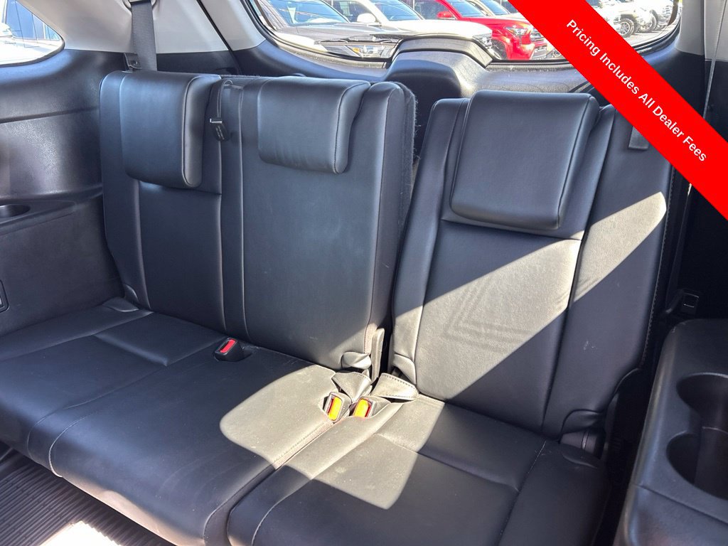 Used 2019 Toyota Highlander Limited FWD image 16