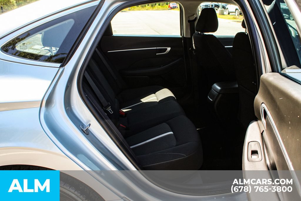Used 2025 Hyundai Sonata SEL FWD image 18