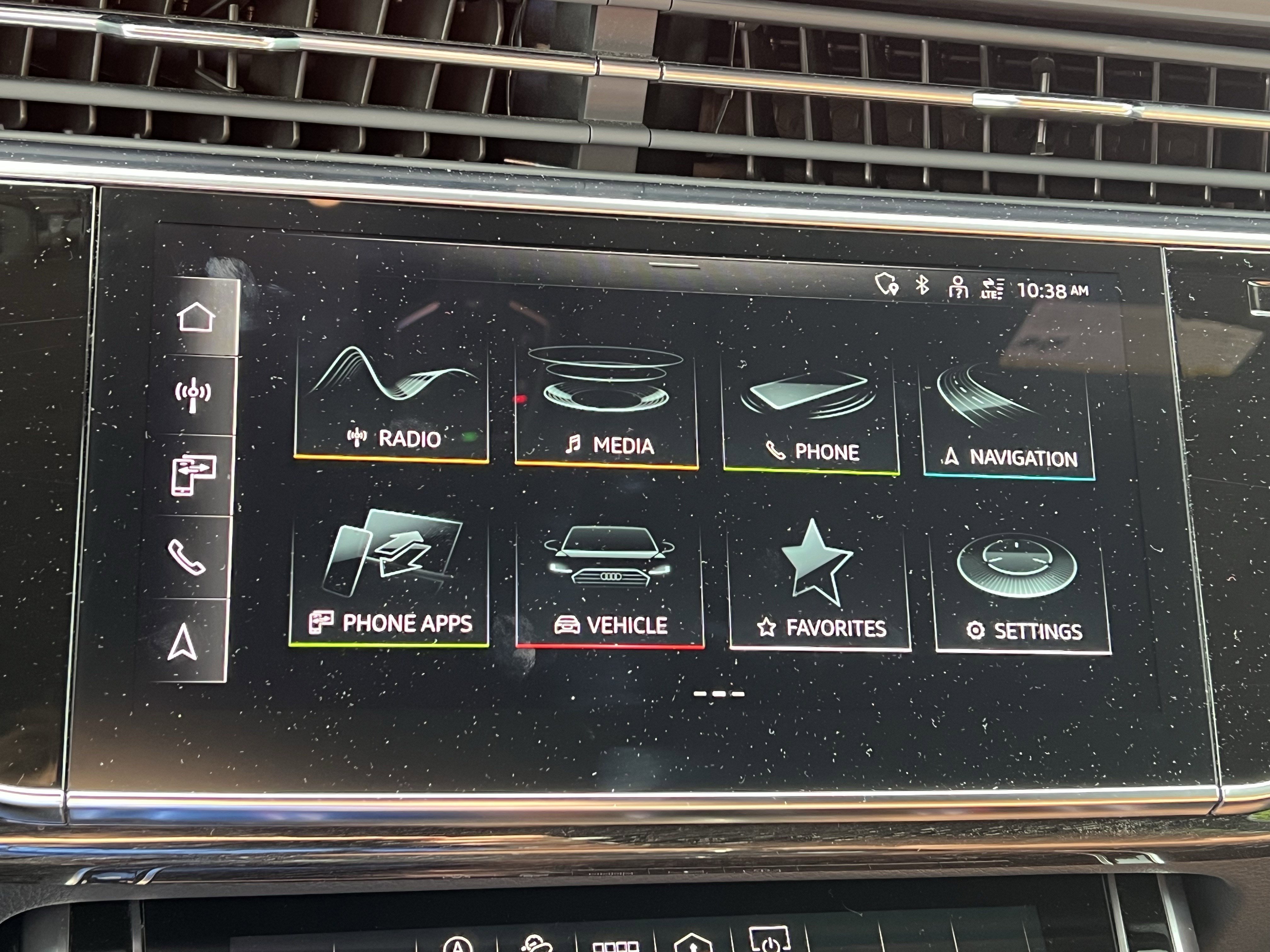 Used 2022 Audi Q7 Premium Plus image 24