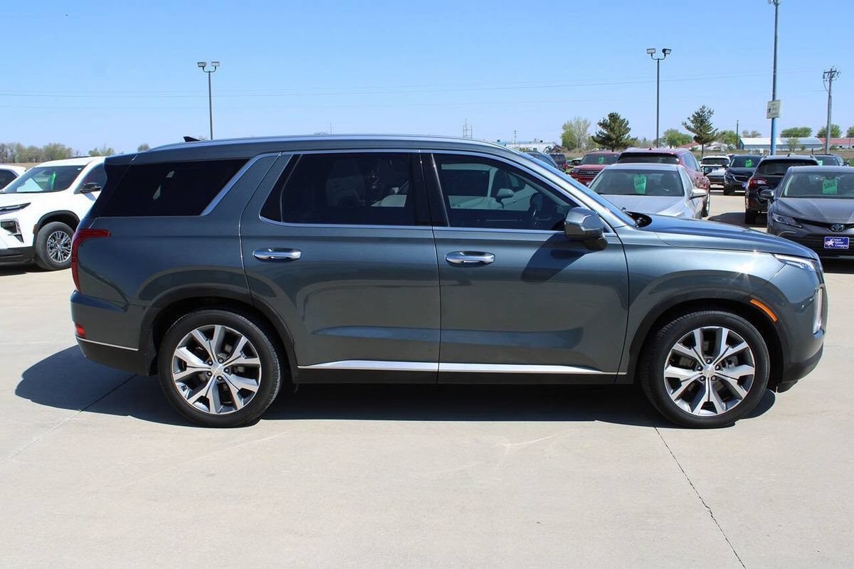 Used 2022 Hyundai Palisade SEL w/ Premium Package AWD/4WD image 4