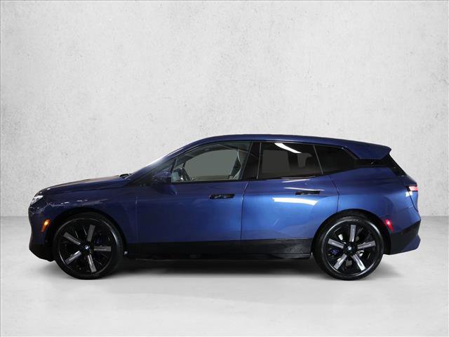 Used 2024 BMW iX xDrive50 w/ Premium Package image 9