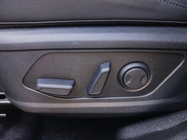 Used 2025 Kia Sportage SX image 27