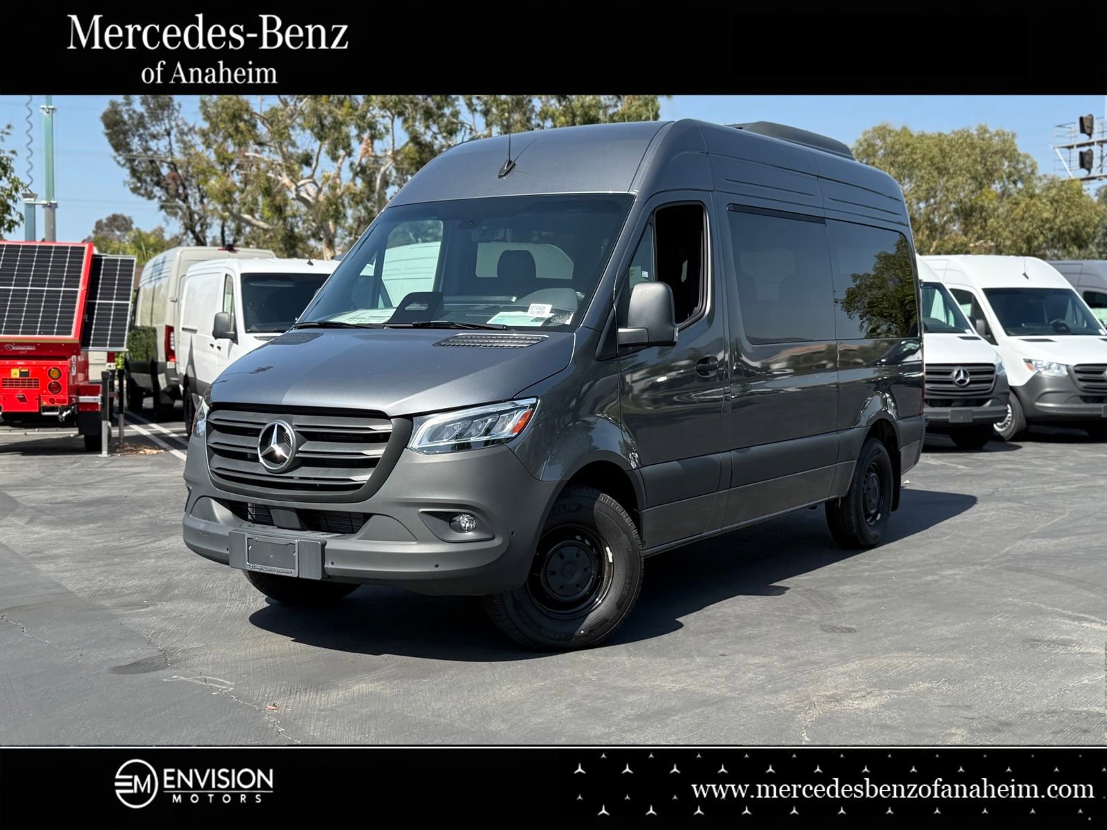 New 2025 Mercedes-Benz Sprinter 2500 image 1