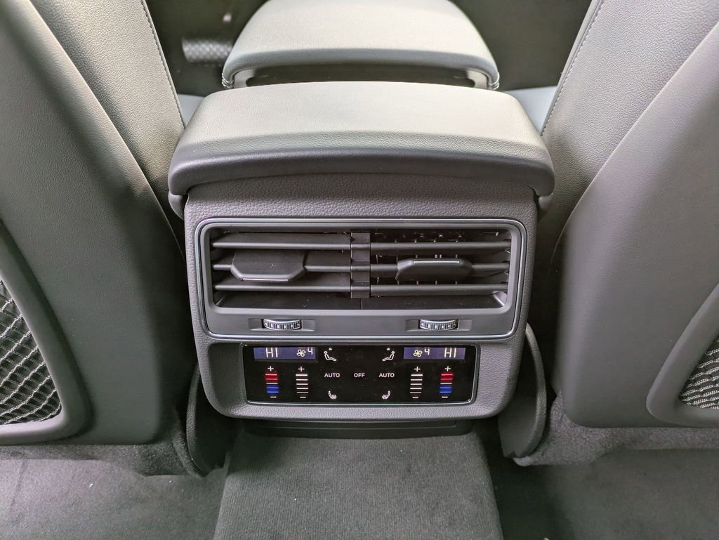 New 2026 Audi Q8 Premium Plus image 19