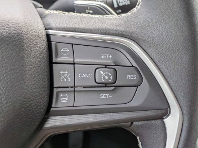 New 2026 Jeep Grand Cherokee L 2WD image 29