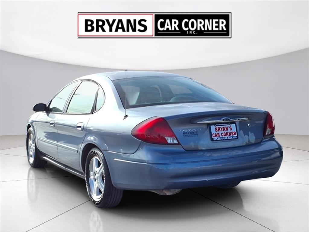 Used 2000 Ford Taurus SES image 3