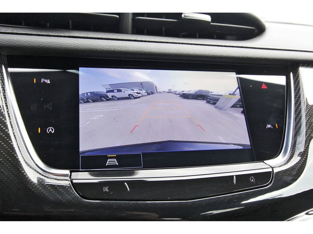 New 2025 Cadillac XT6 Sport w/ LPO, Onyx Lite Package image 17
