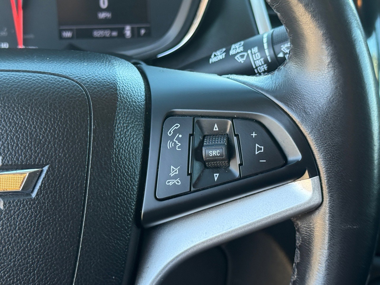 Used 2019 Chevrolet Trax LT w/ LT Convenience Package FWD image 15