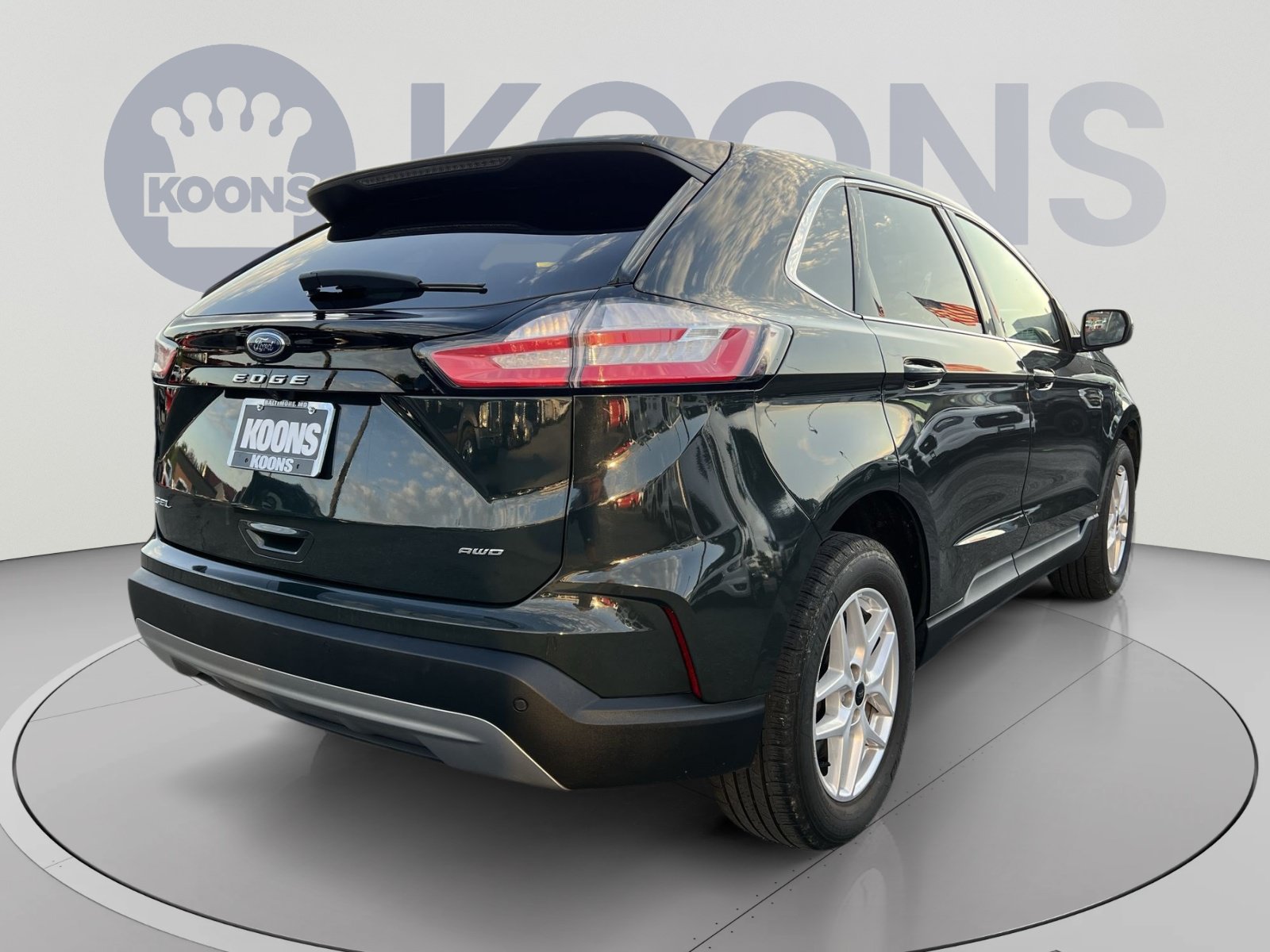 Used 2024 Ford Edge SEL AWD/4WD image 7
