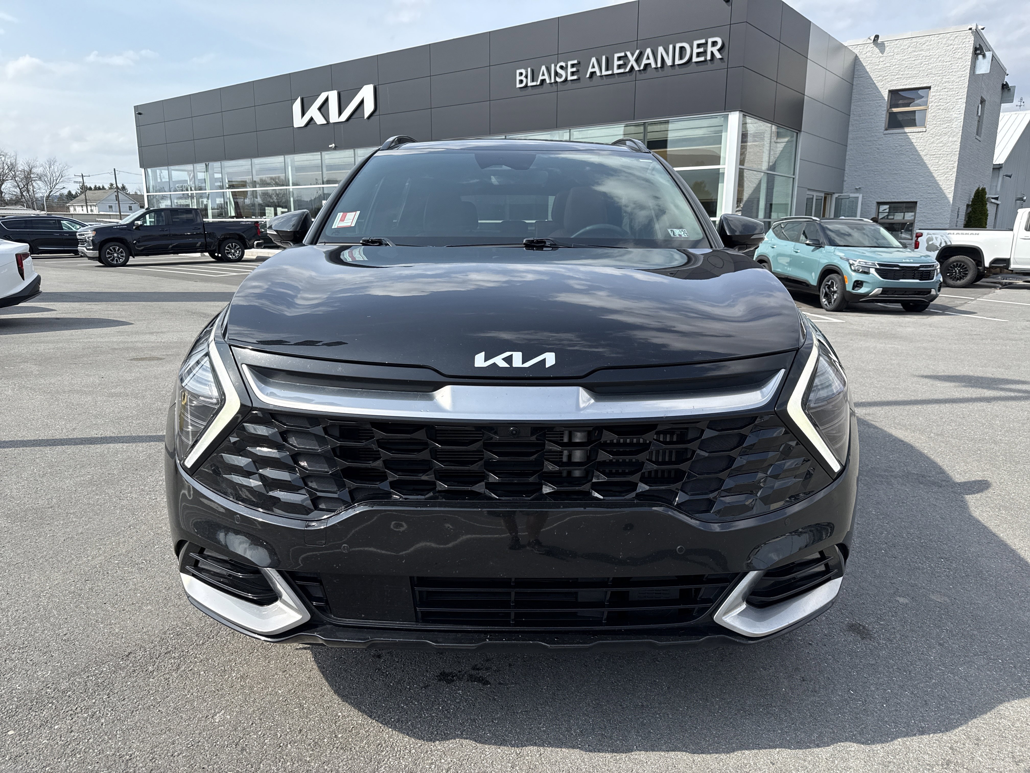 Used 2023 Kia Sportage SX Prestige image 9