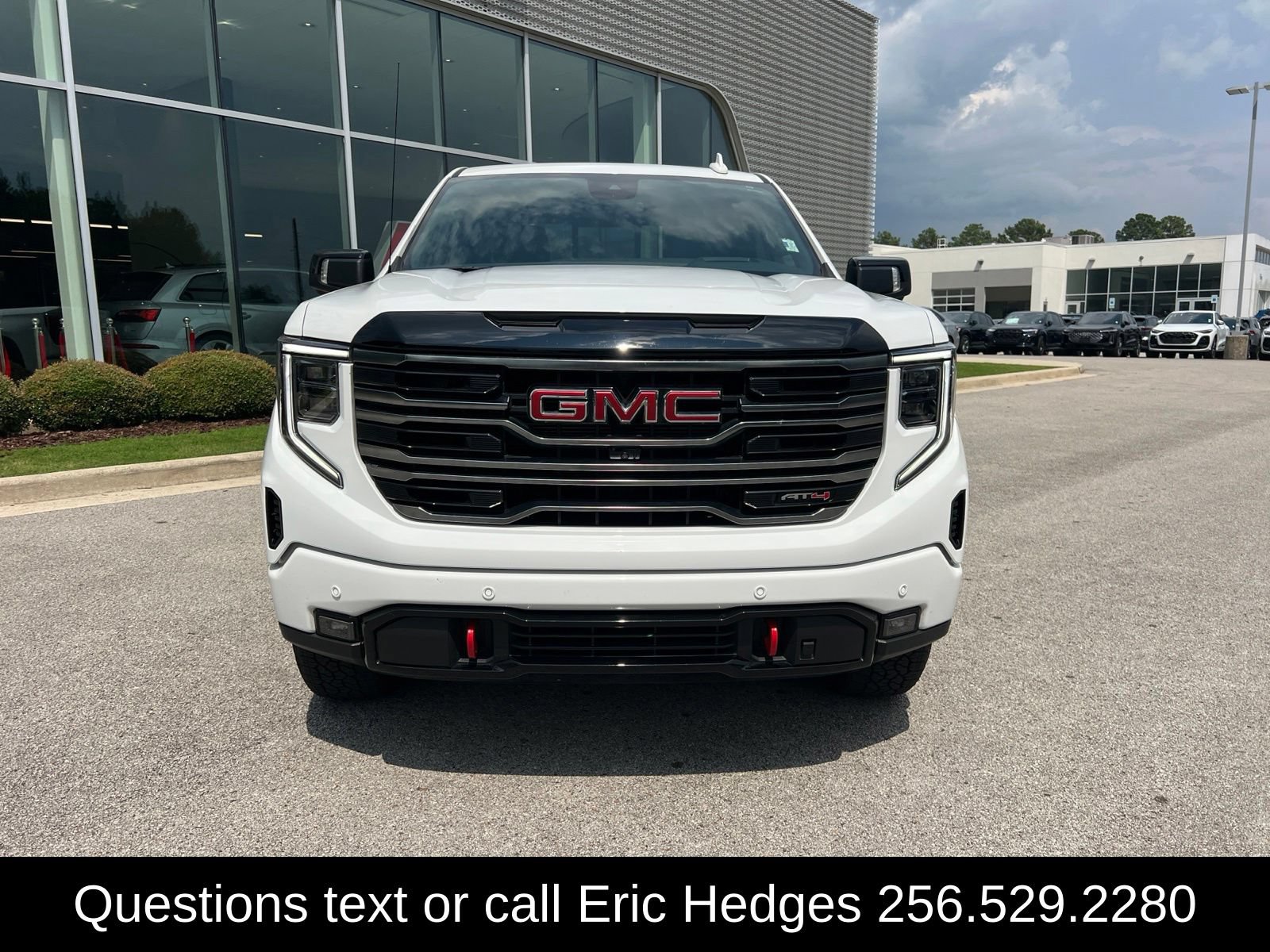 Used 2026 GMC Sierra 1500 AT4 w/ AT4 Premium Package AWD/4WD image 2