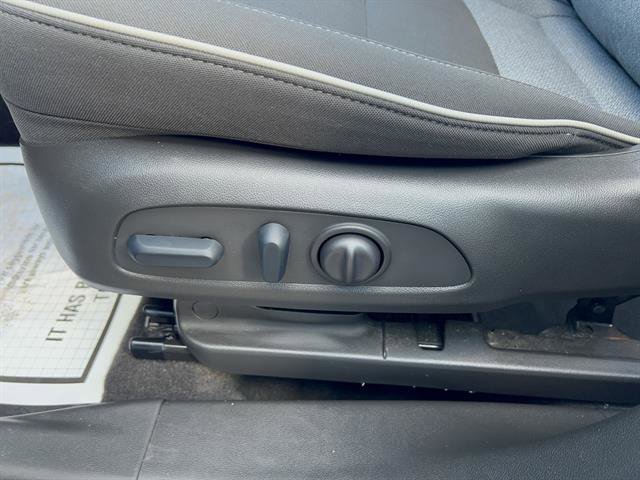 Used 2023 Chevrolet TrailBlazer LT image 15