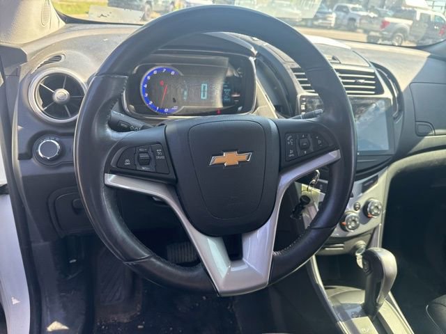 Used 2016 Chevrolet Trax LT w/ LT Sun and Sound Package FWD image 14