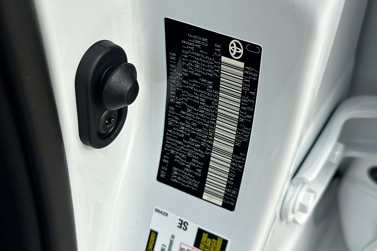 New 2027 Toyota Corolla LE FWD image 32