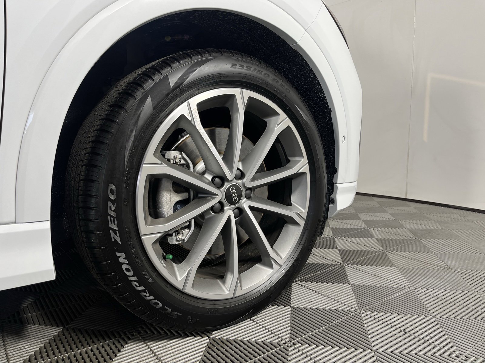 New 2026 Audi Q4 e-tron Premium Plus image 12