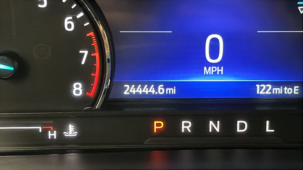 Used 2023 Ford Explorer XLT w/ Equipment Group 202A AWD/4WD image 37