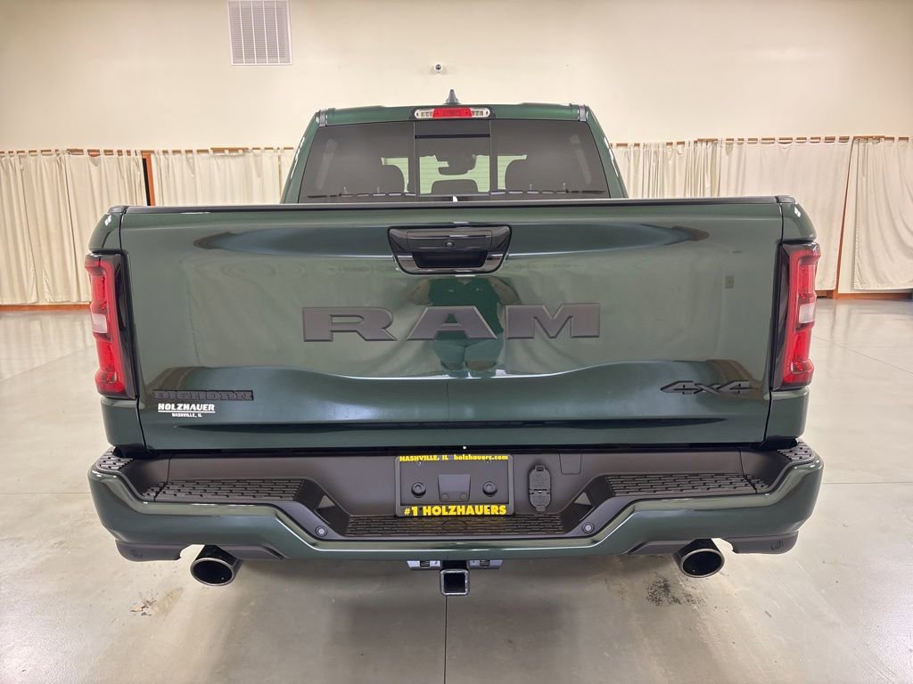 New 2026 RAM 1500 4x4 Crew Cab image 7