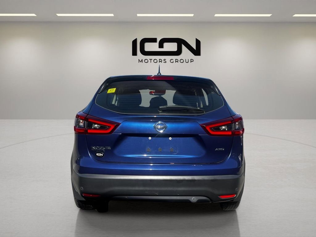 Used 2022 Nissan Rogue Sport S image 8